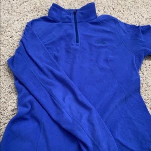 Blue Patagonia Fleece Quarter Zip. Size S